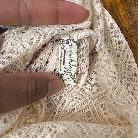 Free People Intimately Sweet Memories Turtleneck Long Sleeve Lace Top Sz Xs NWOT - Picture 6 of 6